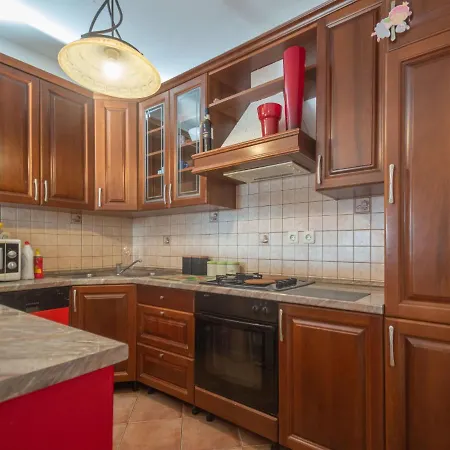 아파트 Iva-1 By Interhome