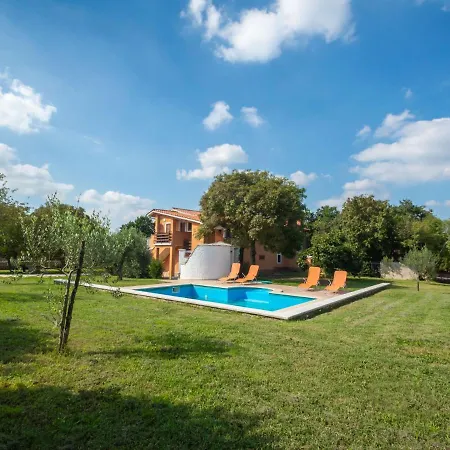 아파트 Iva-1 By Interhome *